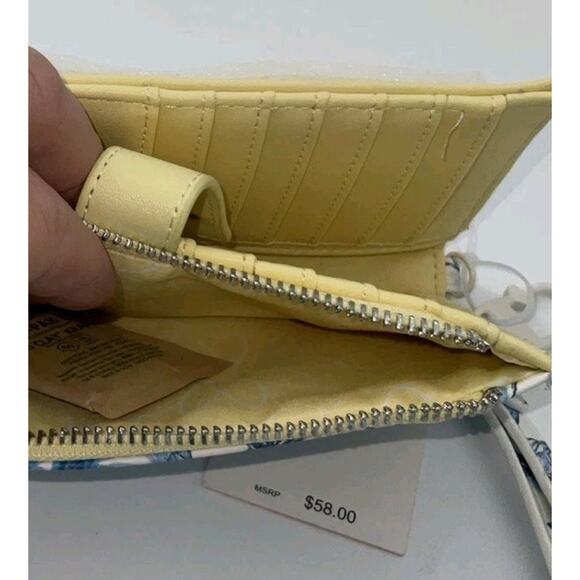 Betsey Johnson XOPIXIE Wristlet Wallet NWT - Picture 5 of 8